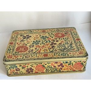 Vintage Floral Gold Hinged Tin Box Case Manufacturing Co Made in England 1960s